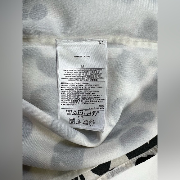 BANANA REPUBLIC Black and white dot tank‎ size M - Picture 9 of 12